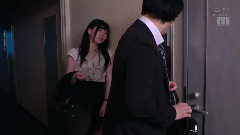 Vợ yêu hàng xóm nhận nhầm tôi là người chồng trong một hôm say xỉn